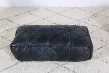 Load image into Gallery viewer, Black and white titched Leather