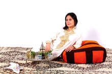 Load image into Gallery viewer, Berber pillow