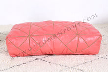 Load image into Gallery viewer, Peach Champagne Leather Pouf