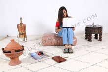 Load image into Gallery viewer, Hot Peach Moroccan Leather Round Pouf
